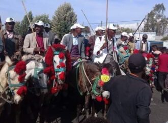 <strong>‘Tajaajila argachuuf 200km gara Fiichee akka imallu gochuun daba’ – Jiraattota Aanaa Barraak hiriira ba’an</strong>